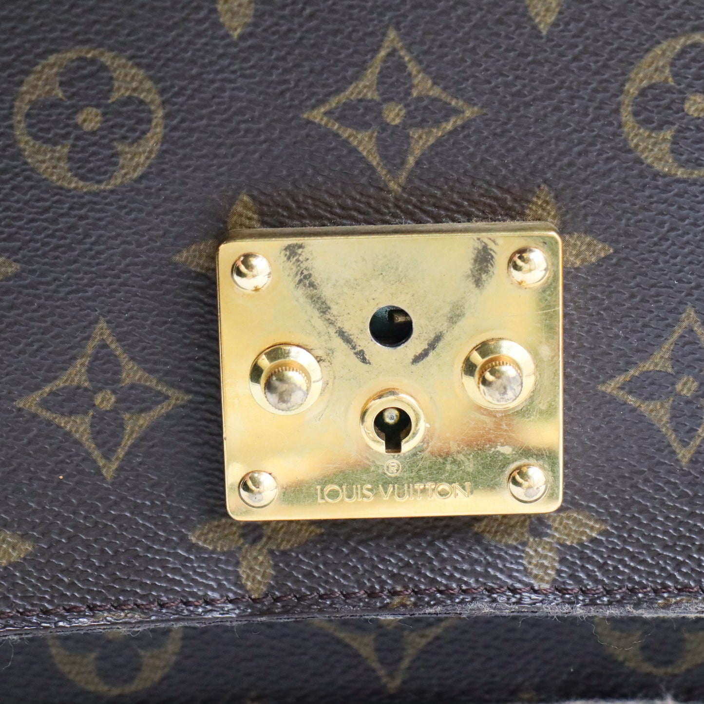 Louis Vuitton Moncau Monogram - 956