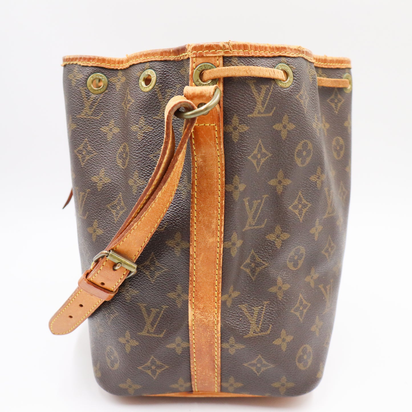 Louis Vuitton Noé Petit Monogram - 947