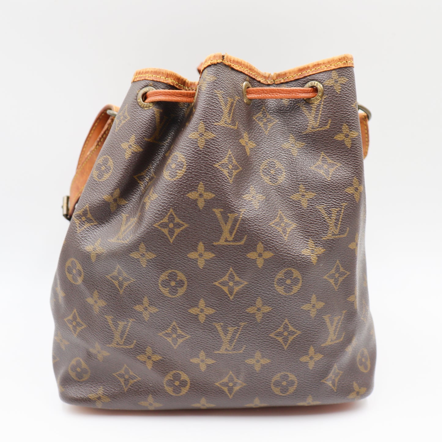 Louis Vuitton Noé Petit Monogram - 946