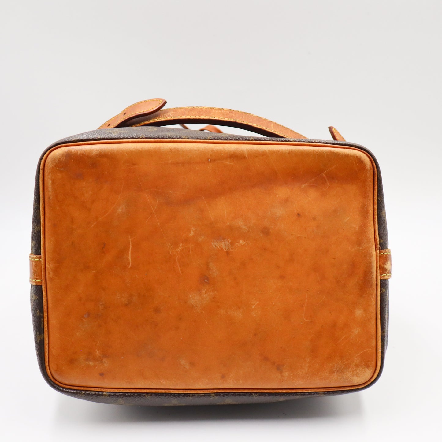 Louis Vuitton Noé Petit Monogram - 946