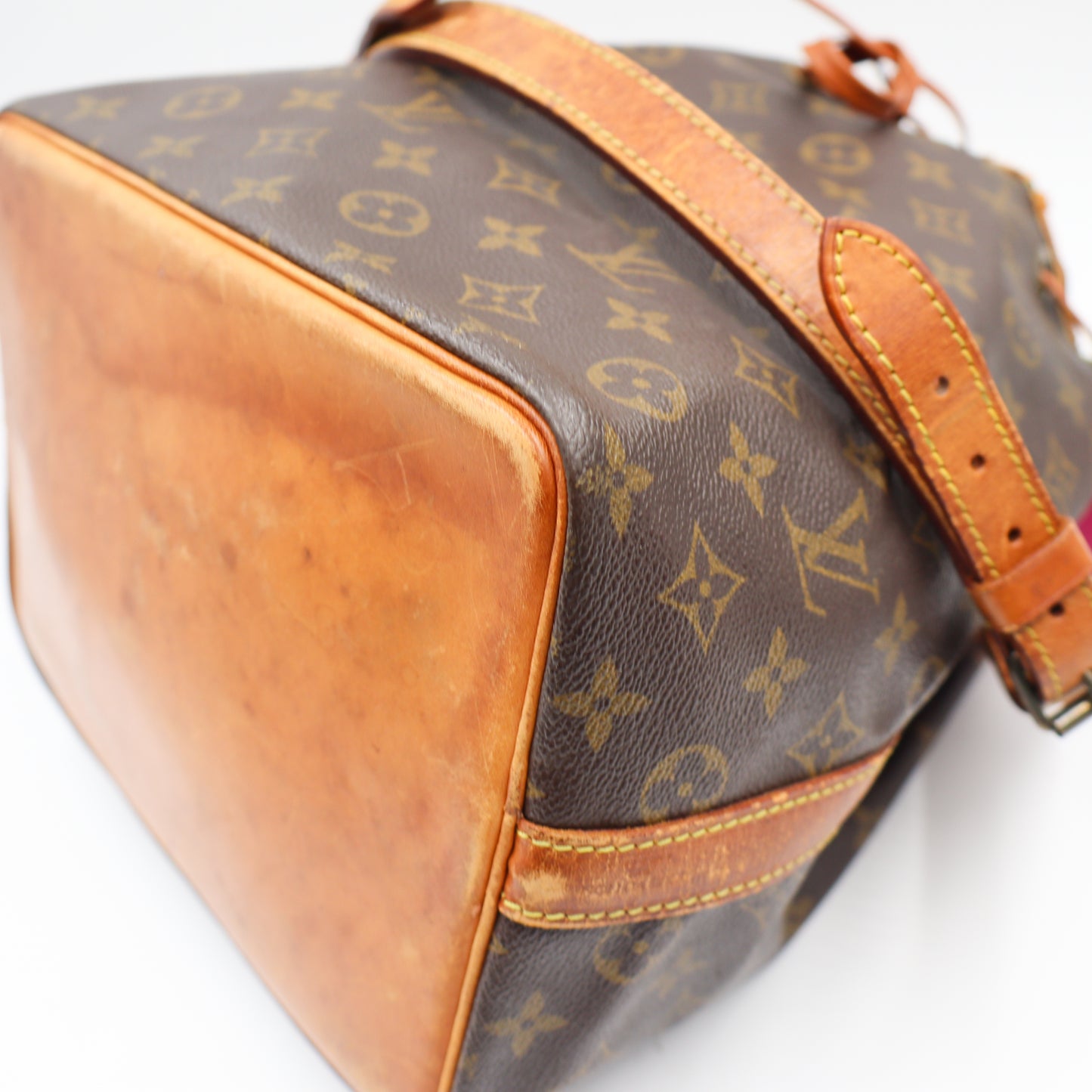 Louis Vuitton Noé Petit Monogram - 946