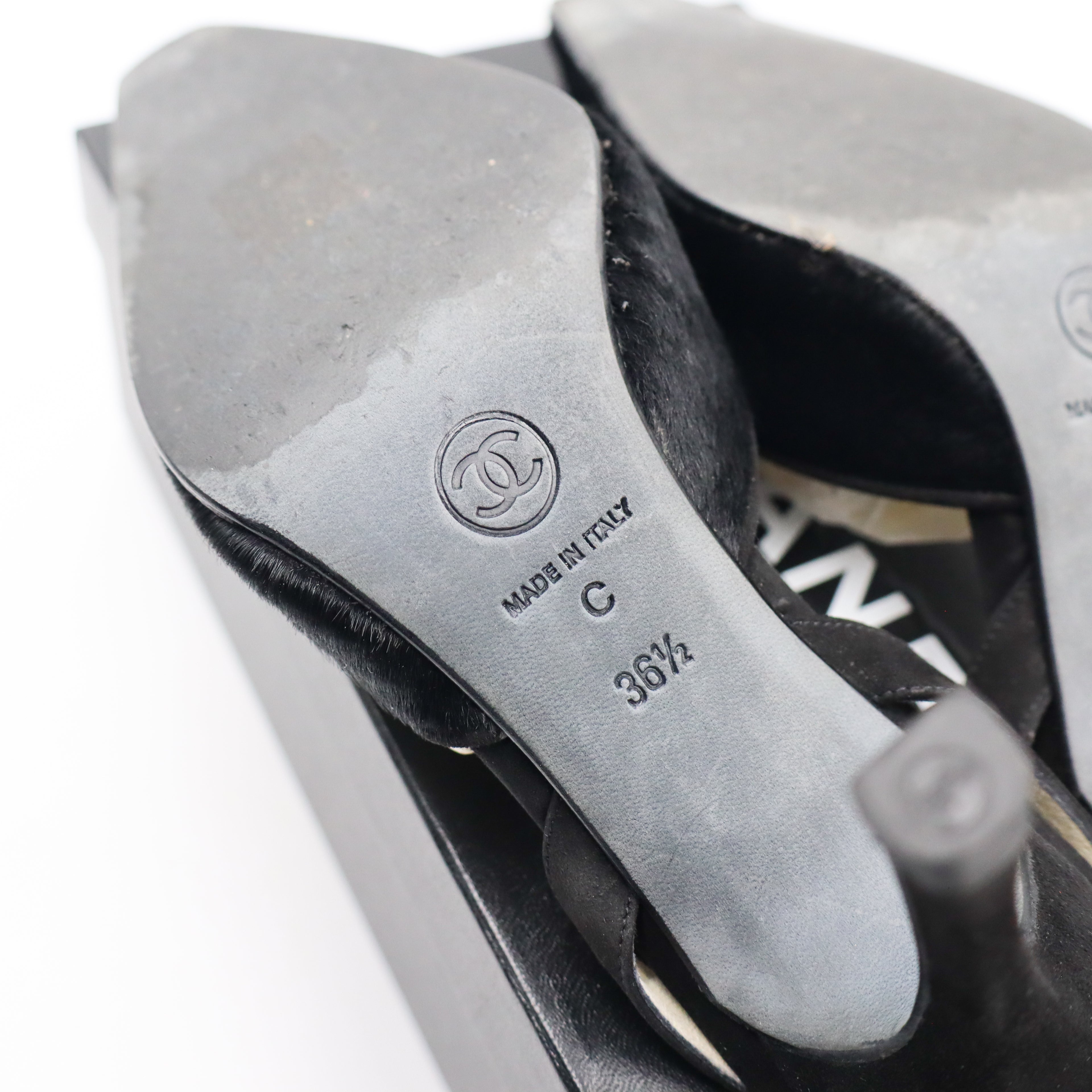 Chanel Heels Suede EU 36,5 - 976